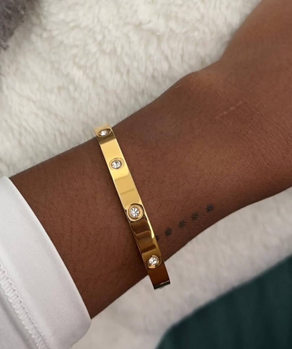 Amour Bracelet - CĀDDEE JEWELS #