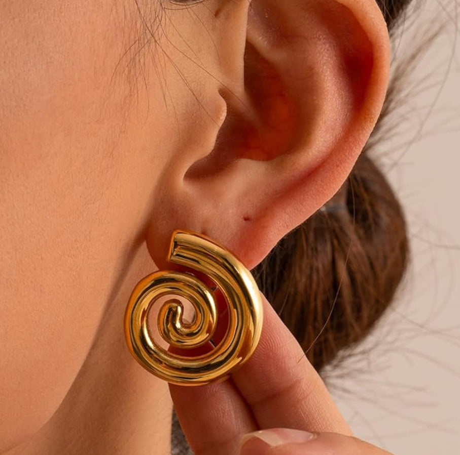Melania Earrings - CĀDDEE JEWELS #